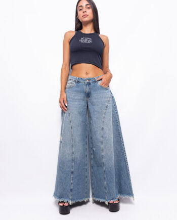 Super Wide Leg Tiro Bajo Arena con Recorte y Roturas Ruedo Desflecado