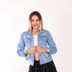 Campera Entalleda  Elastizado Celeste Localizado