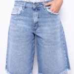 Bermuda rígido tiro medio Frayed Waist Azul localizado ruedo Desflecado